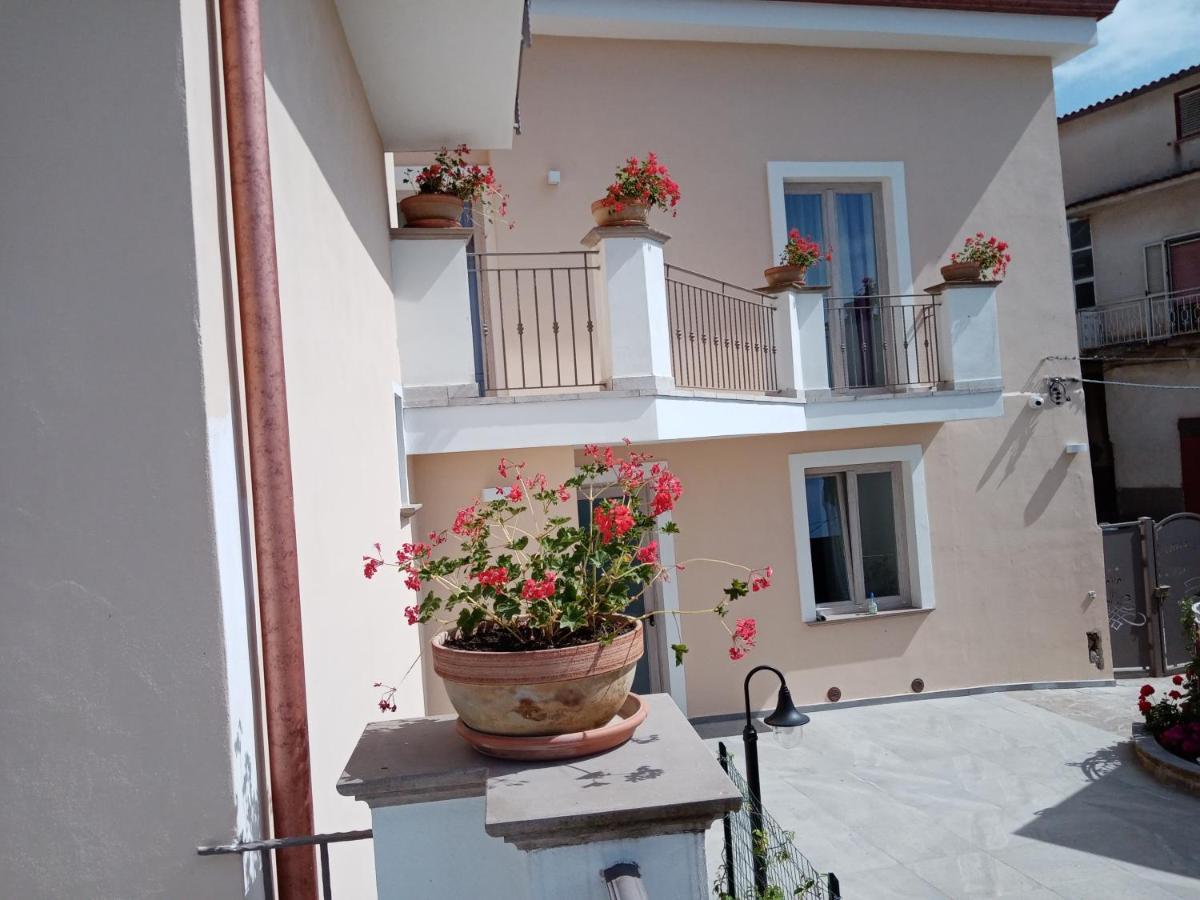 Residence I Lauri Laureana Cilento Екстериор снимка